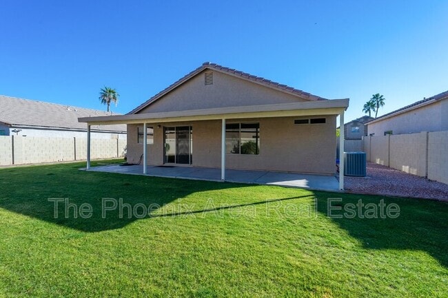 Building Photo - 1362 N McKenna Ln