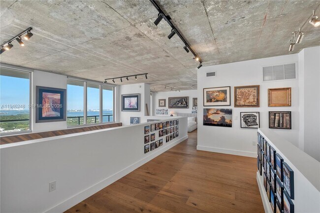 Building Photo - 3470 E Coast Ave