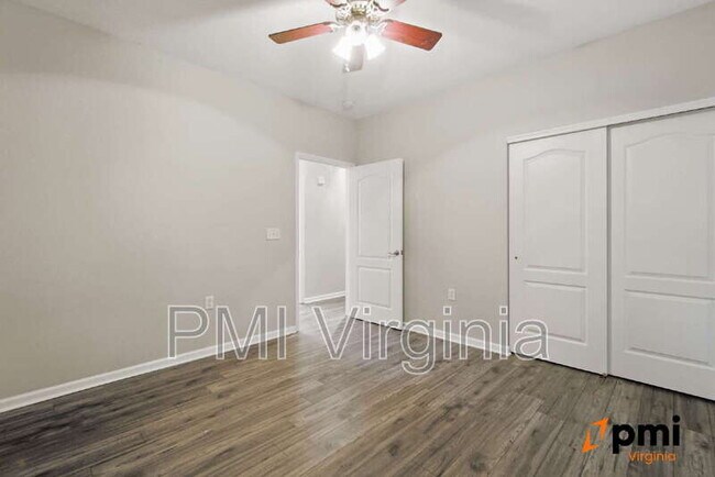 Building Photo - 5317 Warminster Dr