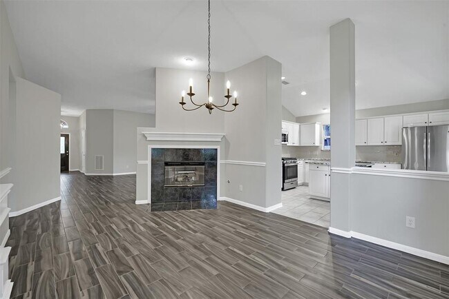 Building Photo - 38 Tivoli Garden Ct