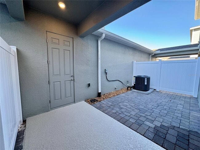 Building Photo - 13084 Serene Glade Rd