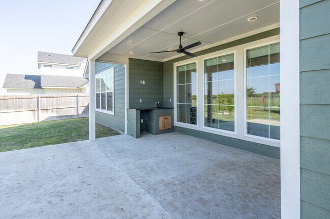 Building Photo - 4324 Cedar Creek Rd