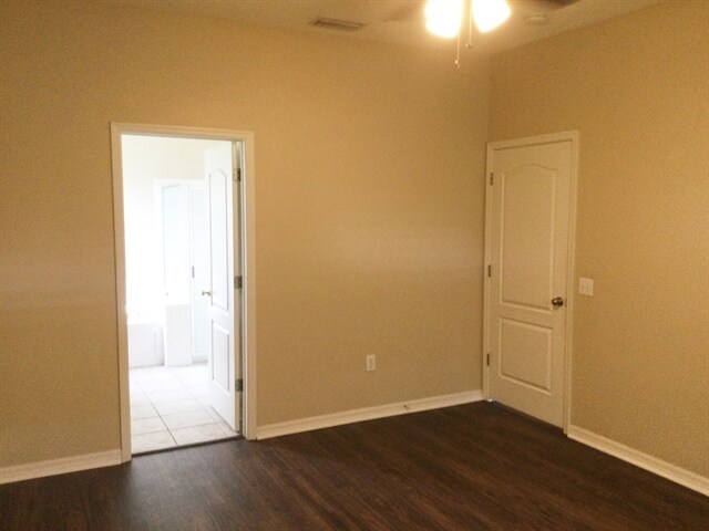 Building Photo - 22750 Marsh Wren Dr