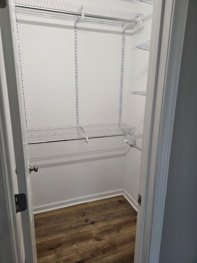 Building Photo - Brick Duplex for Rent Just Minutes from Lincolnton!