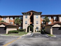 Building Photo - 1 bd /  1 ba condo at The Palms Club community
