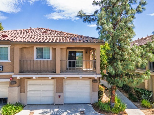 Building Photo - 25892 Iris Ave