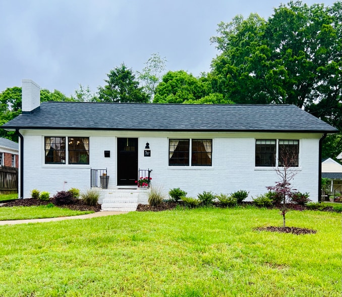 Primary Photo - 707 Bellview St