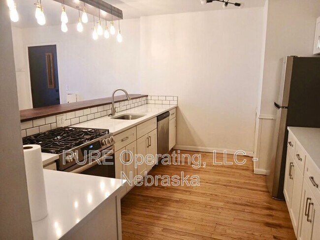 Building Photo - Washington Court Apartments
