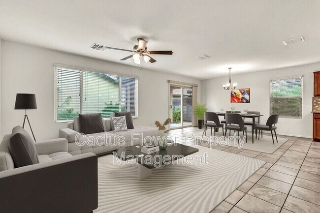 Building Photo - 1245 N Balboa