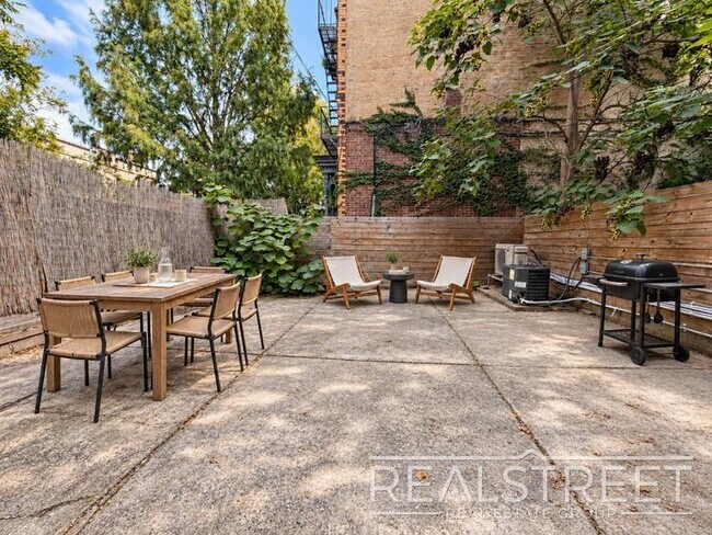 Building Photo - Spacious 3-Bedroom Duplex with Private Outdoor Space in Ocean Hill