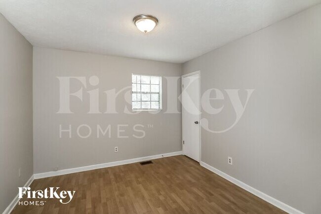 Building Photo - 77 Turnrow Ct