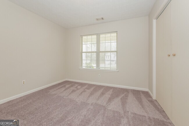 Building Photo - 473 Flint Ridge Ct