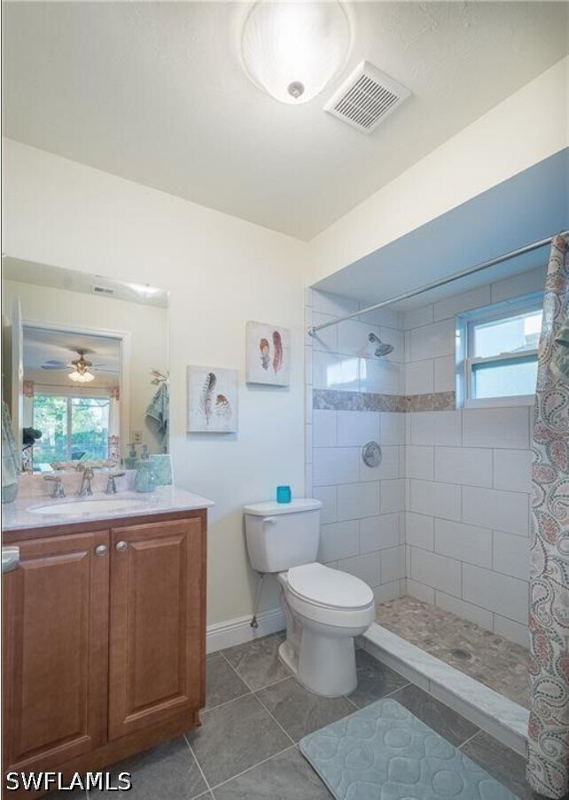 Building Photo - 731 104th Ave N