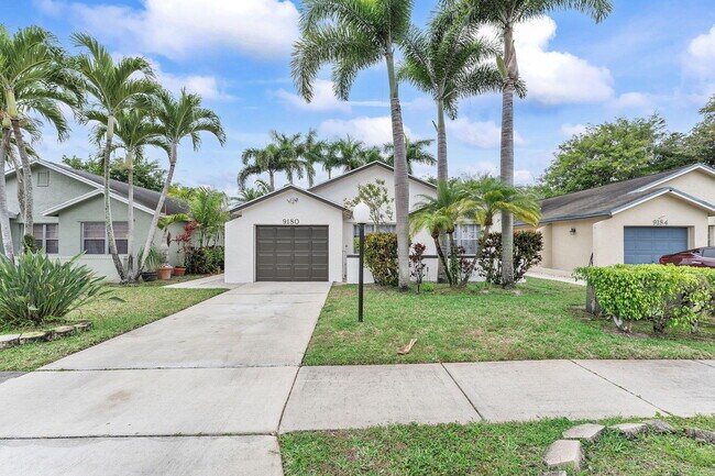 Building Photo - 9180 Pine Springs Dr