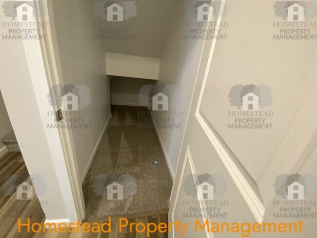 Building Photo - Welcome to your new home!