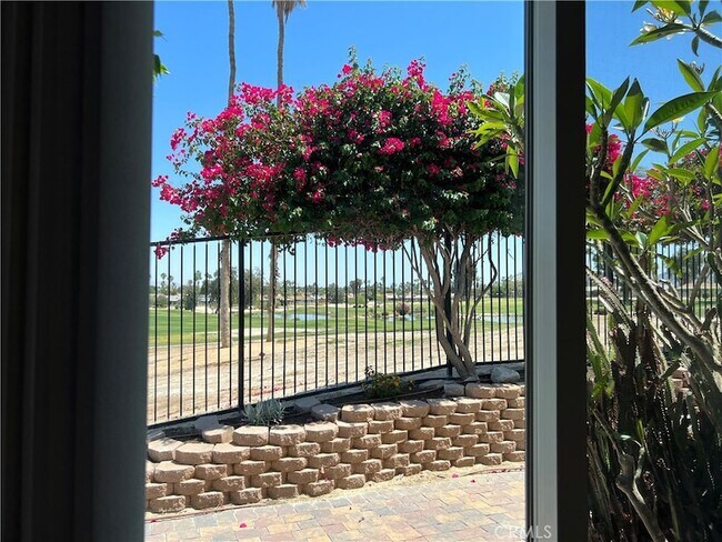 Building Photo - 77184 California Dr