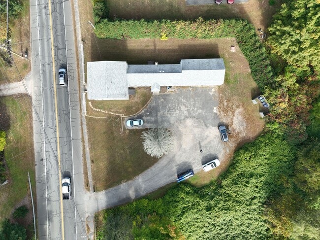 Building Photo - 310 Belchertown Rd