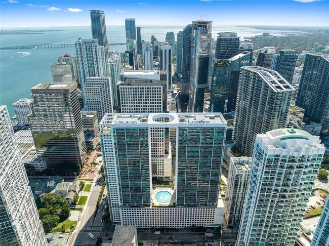 Building Photo - 500 Brickell Ave