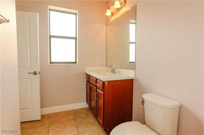 Building Photo - 11823 Timbermarsh Ct