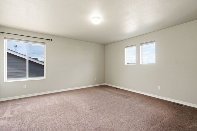 Building Photo - Stunning Forest Meadows Home Available NOW!