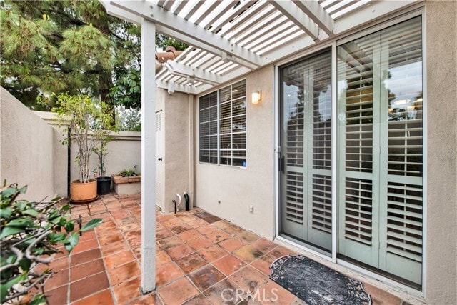 Building Photo - 58 Almador