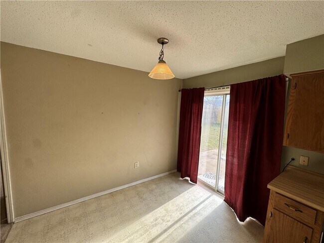 Building Photo - 4133 Nightingale Ln