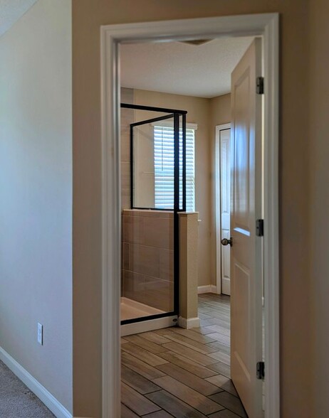 Building Photo - 10305 Alder Creek Ln