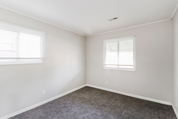 Building Photo - 9638 Helmsley Way