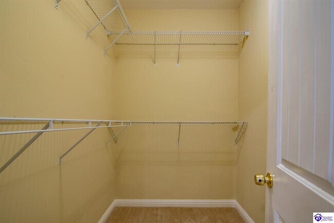 Building Photo - 45 Crosslin Ct