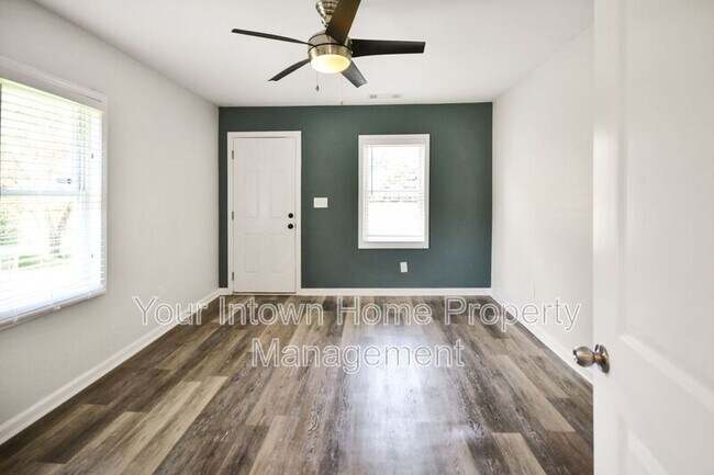 Building Photo - 959 Dill Ave SW