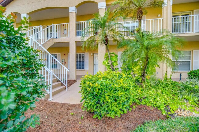 Building Photo - 9851 Costa Mesa Ln