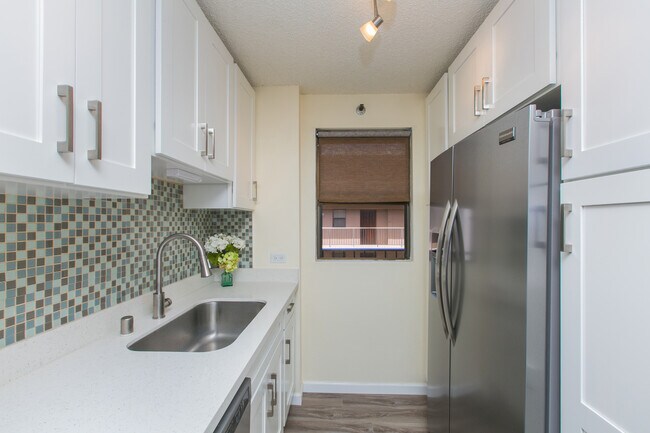 Building Photo - 98-351-351 Koauka Loop