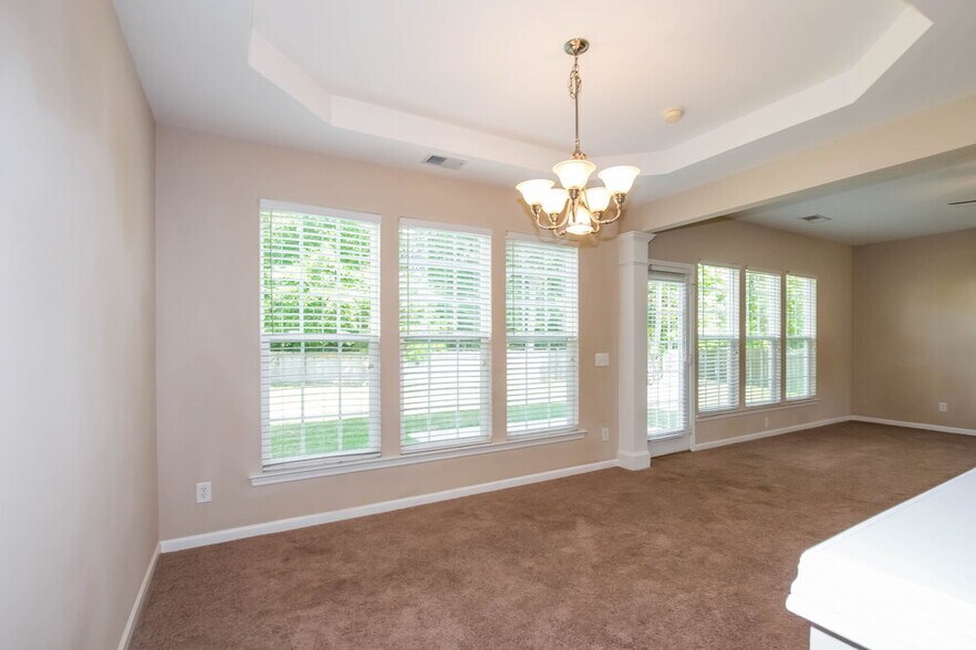Building Photo - 10716 Norway Spruce Ct