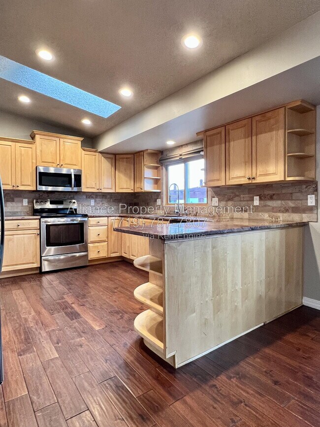 Building Photo - 6318 Galway Dr