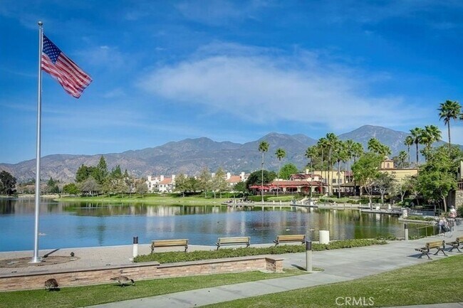 Building Photo - 11 Wild Horse Loop