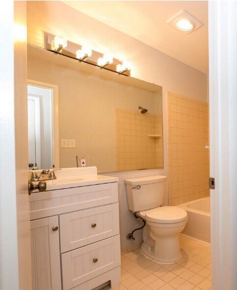 Building Photo - 7903 Coriander Dr