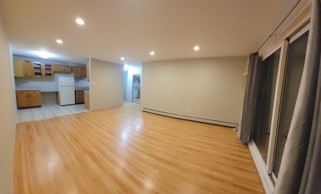 Building Photo - 8901 N Western Ave