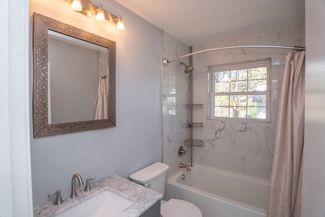 Building Photo - 6212 Pawnee Dr