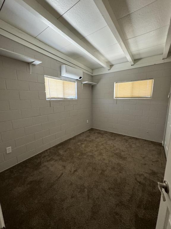 Building Photo - 1918 Miami Ave