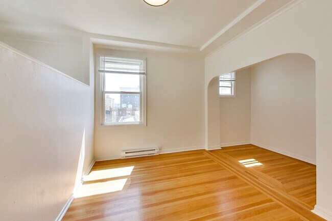 Building Photo - 565 Geary St