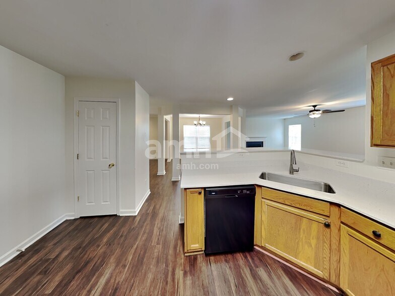 Building Photo - 2809 Reid Meadows Dr