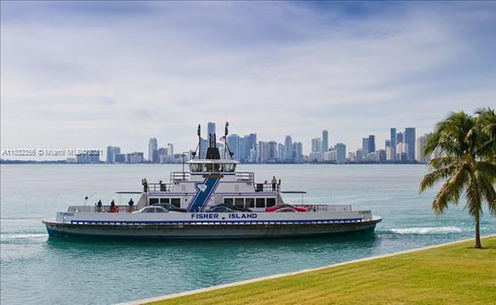 Building Photo - 19126 Fisher Island Dr