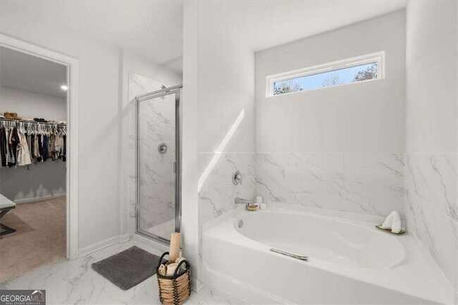 Building Photo - 29 Dew Drop Ln