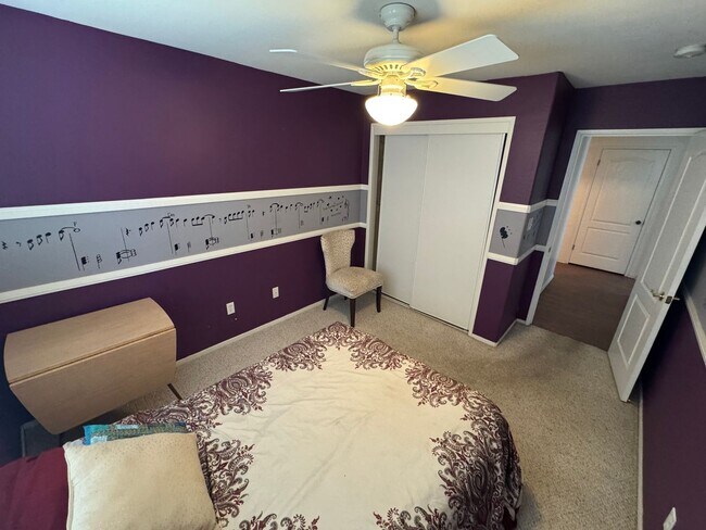 Building Photo - Great Family Home in Southwest Bakersfield