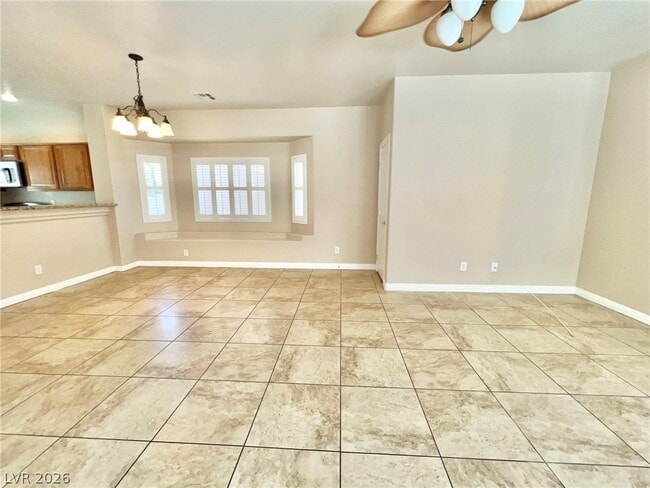 Building Photo - 5014 Tunnel Falls Dr