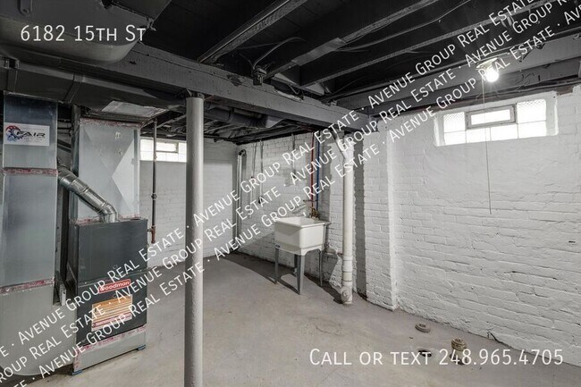 Building Photo - 6182 15th St