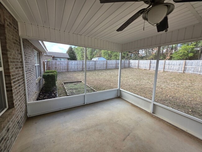 Building Photo - Available January!