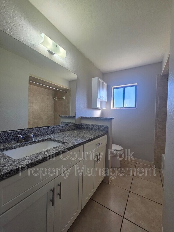 Building Photo - 259 Leelon Rd