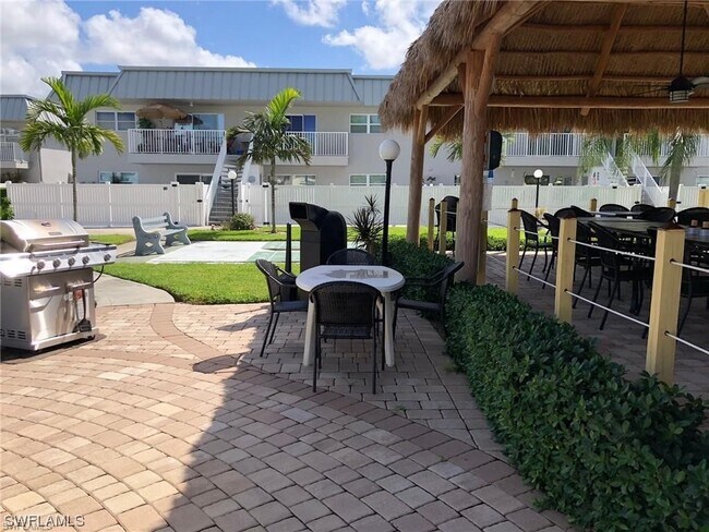 Building Photo - 6777 Winkler Rd