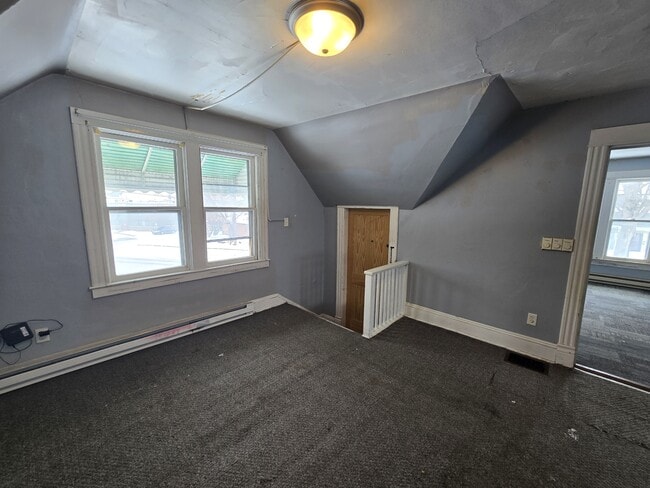 Building Photo - 102 South St